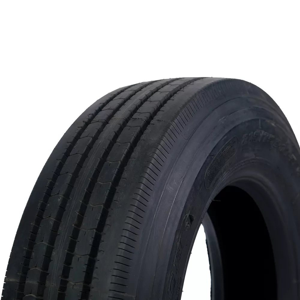 Грузовая шина 215/75 R17,5 Long March LM-216 16PR в Березовском