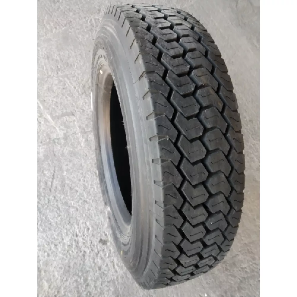 Грузовая шина 215/75 R17,5 Long March LM-508 16PR в Березовском