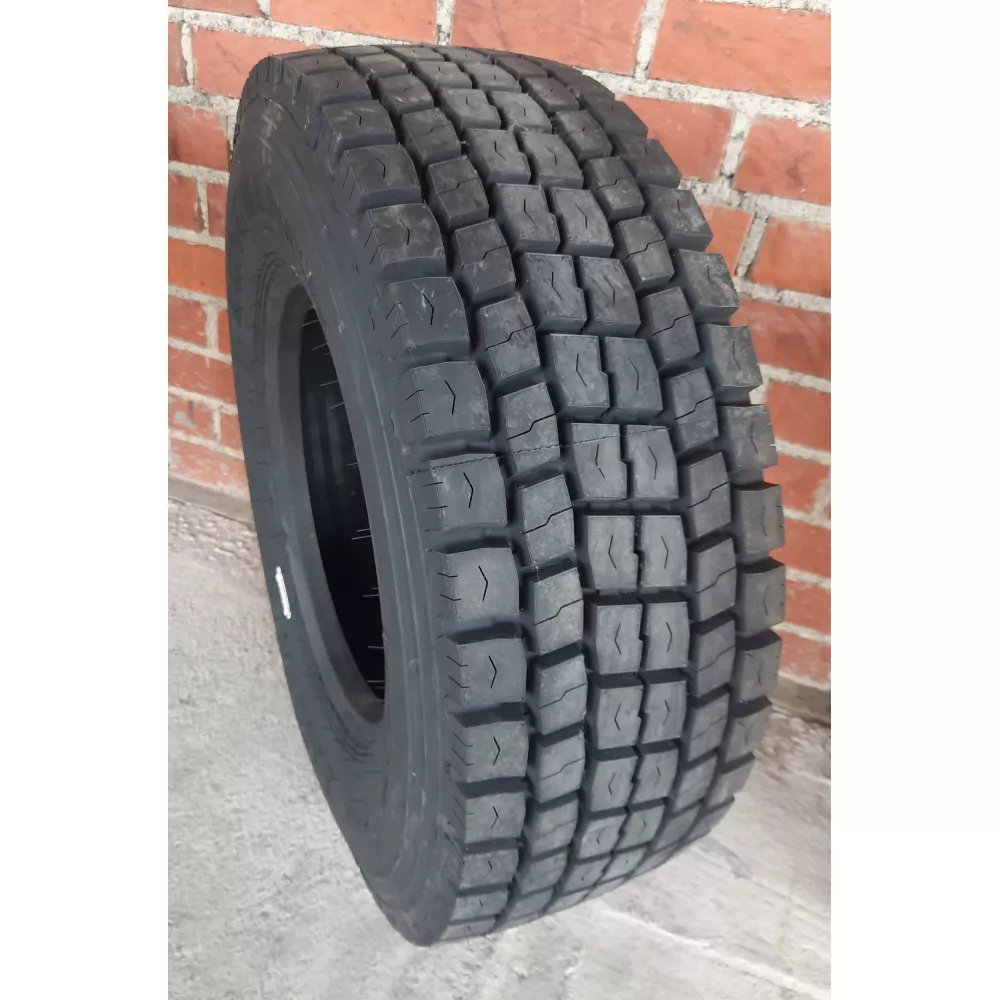 Грузовая шина 305/70 R19,5 Long March LM-329 18PR в Березовском