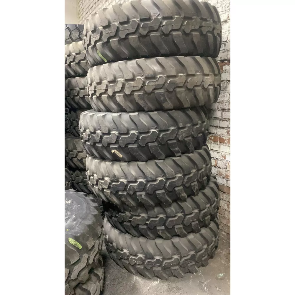 Спецшина 405/70/24 Dunlop sp t9  в Березовском